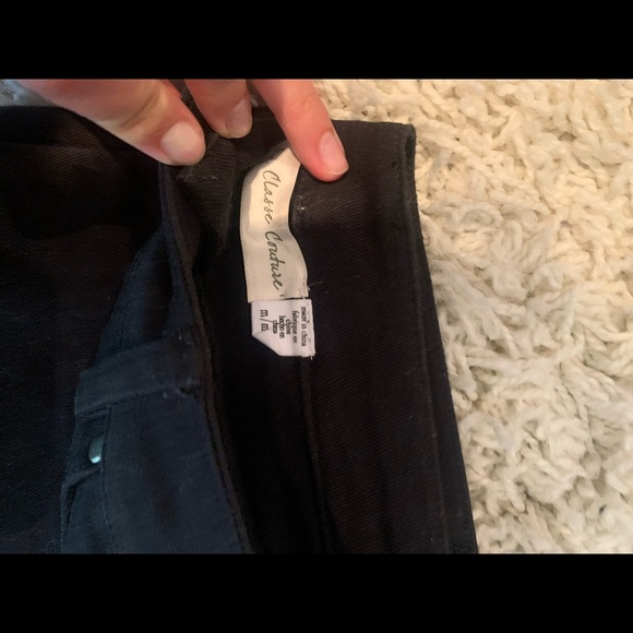 Black stretchy skort - Picture 3 of 3